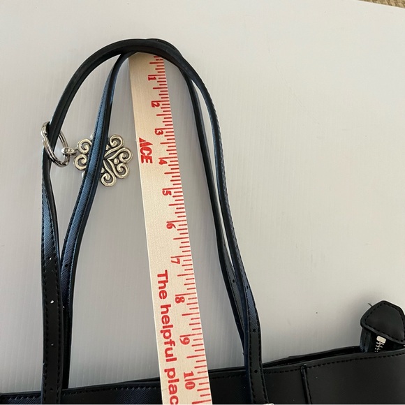 Guess Delaney Black Medium Classic Tote Bag - Picture 10 of 16